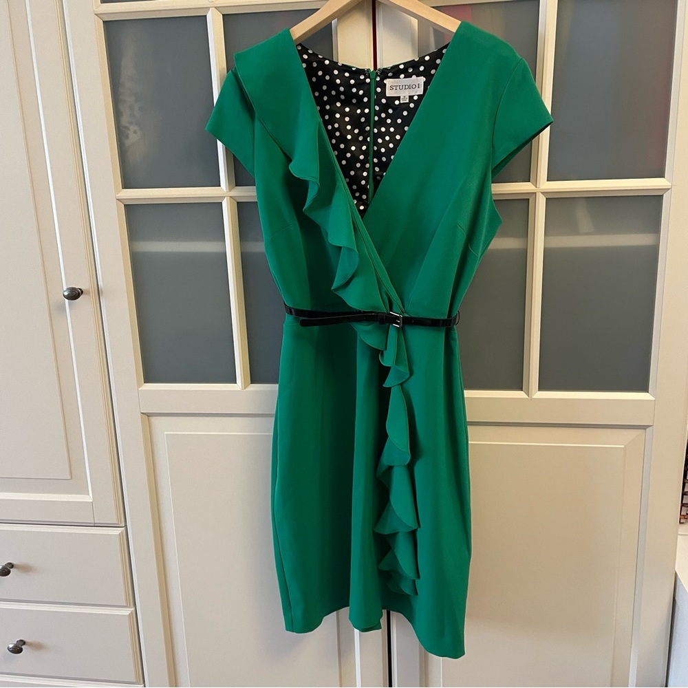 Green Sleeveless Ruffled Dress - Great Condition